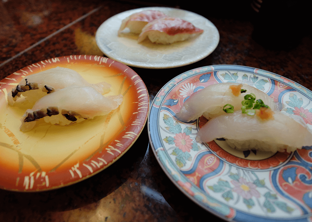 回転寿司 一番亭（沖縄, 北谷）