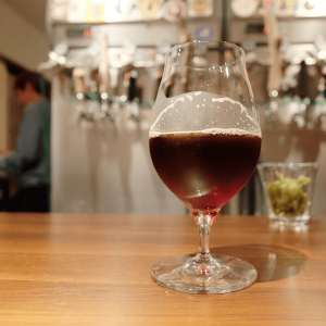 Craft Beer Cafe PROST（クラフトビアカフェ プロースト）シュピゲウラのグラスでいただく、Strongest Than Ever